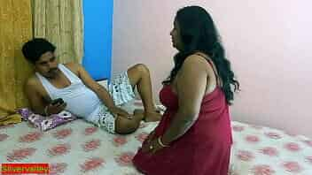 tamil aunty sex video देसी बंगाली भाभी इरोटिक हार्डकोर सेक्स विथ देवर!! पॉपुलर वेब सीरीज सेक्स